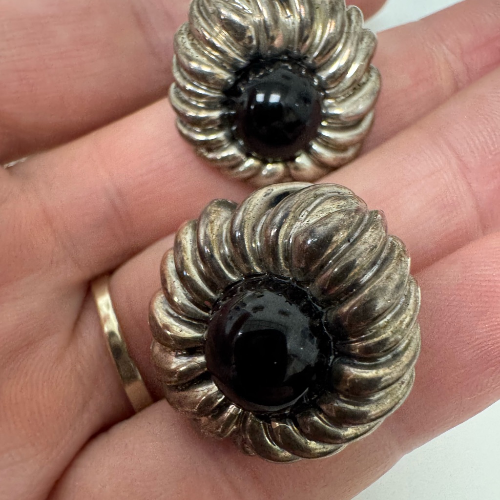 Tiffany & Co Vintage 80’s Sterling Silver And Black Onyx Flower Earrings
